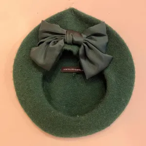 Beret with Bow -