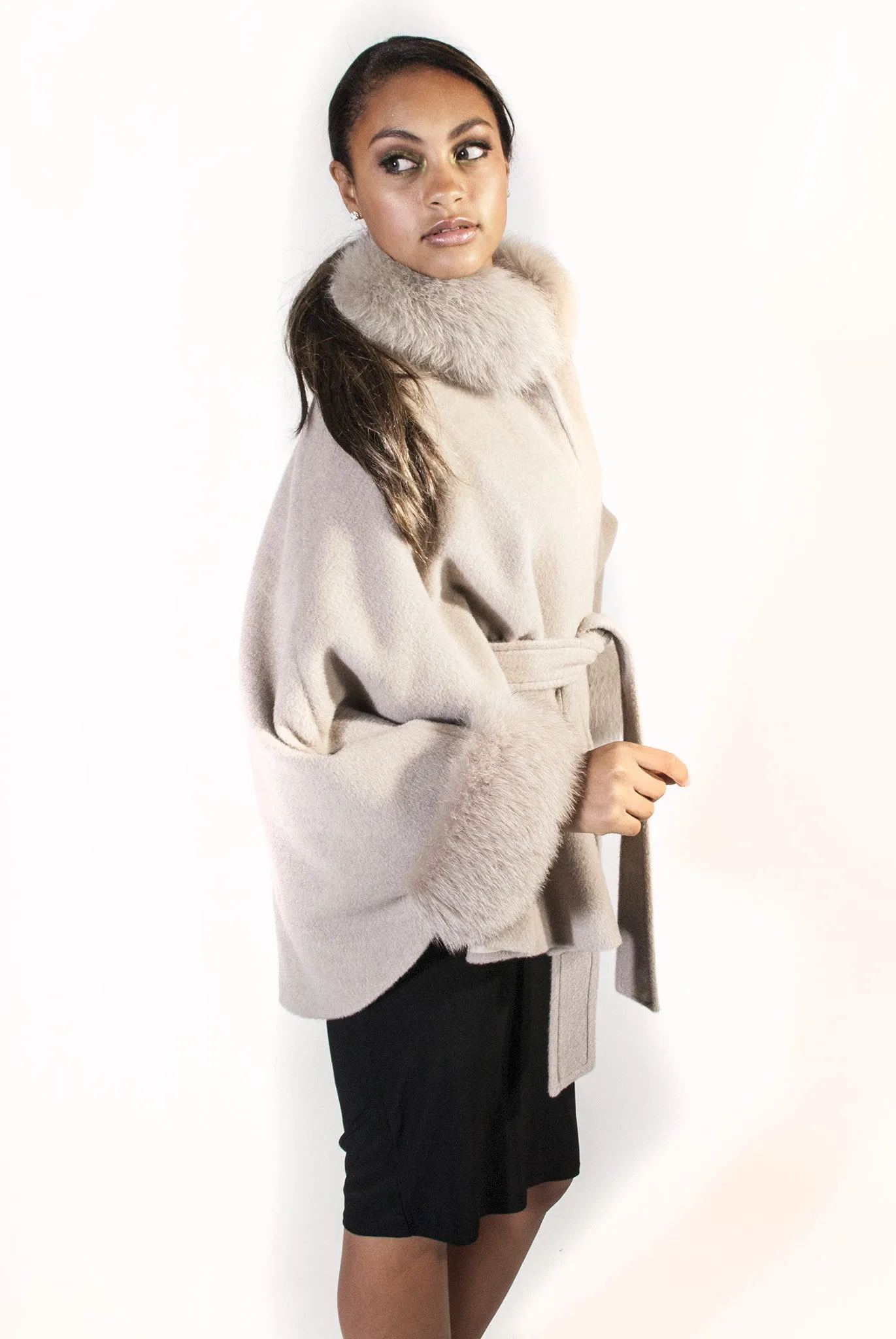 Creamy White Alpaca Cape with Fox Trim - Belted