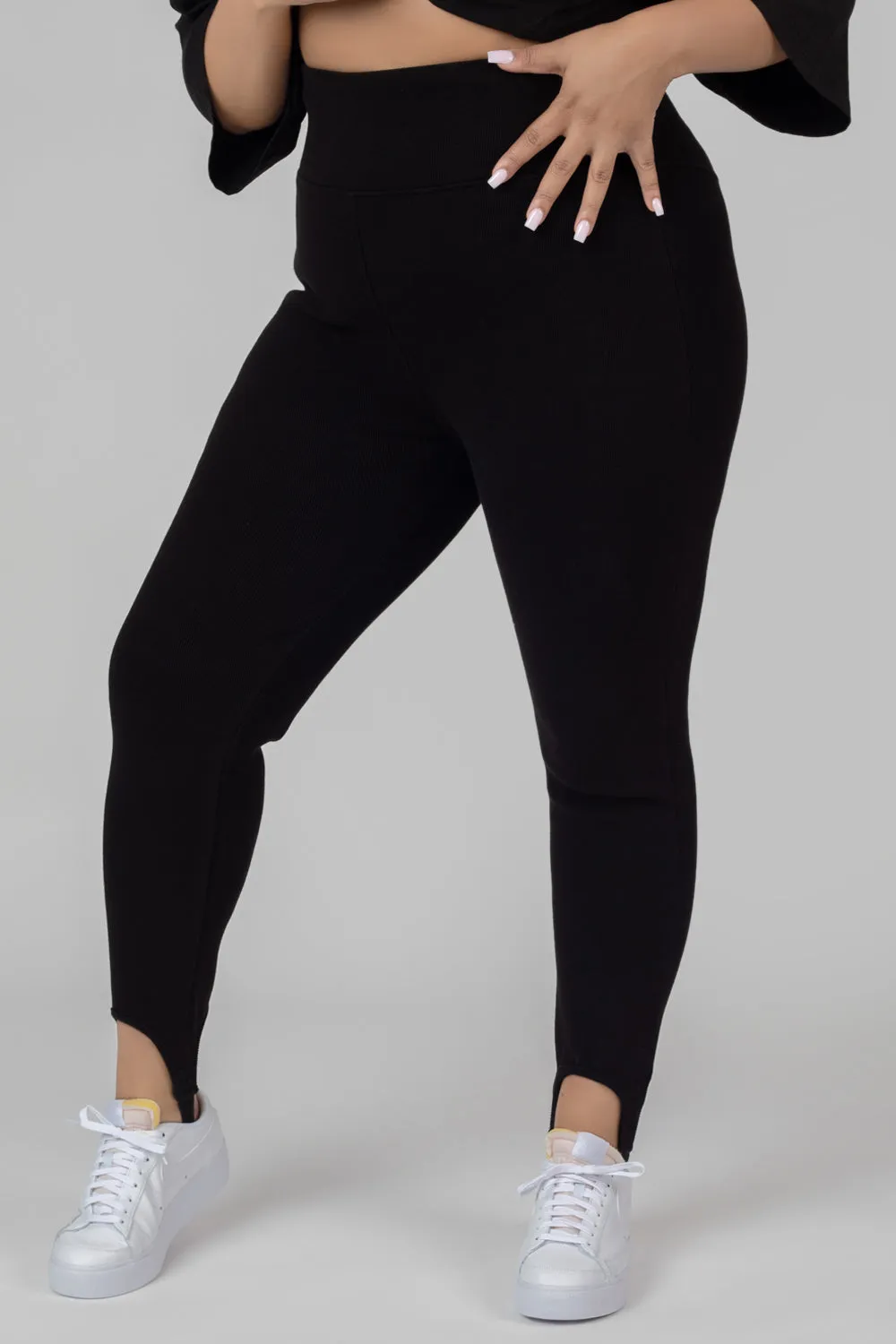 Curve Rib Stirrup Legging Black