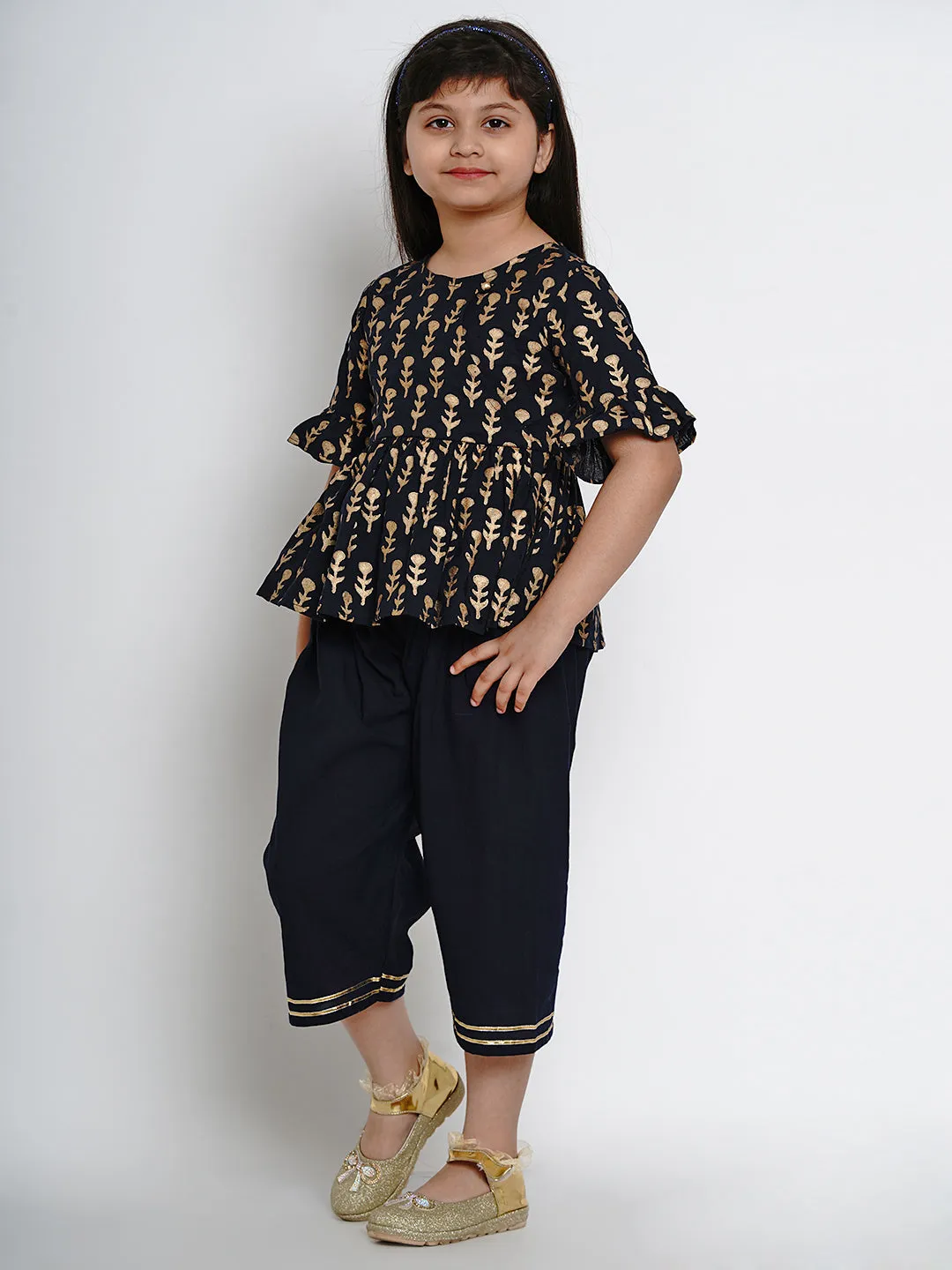 Girls Navy Blue Printed Kurti With Pants