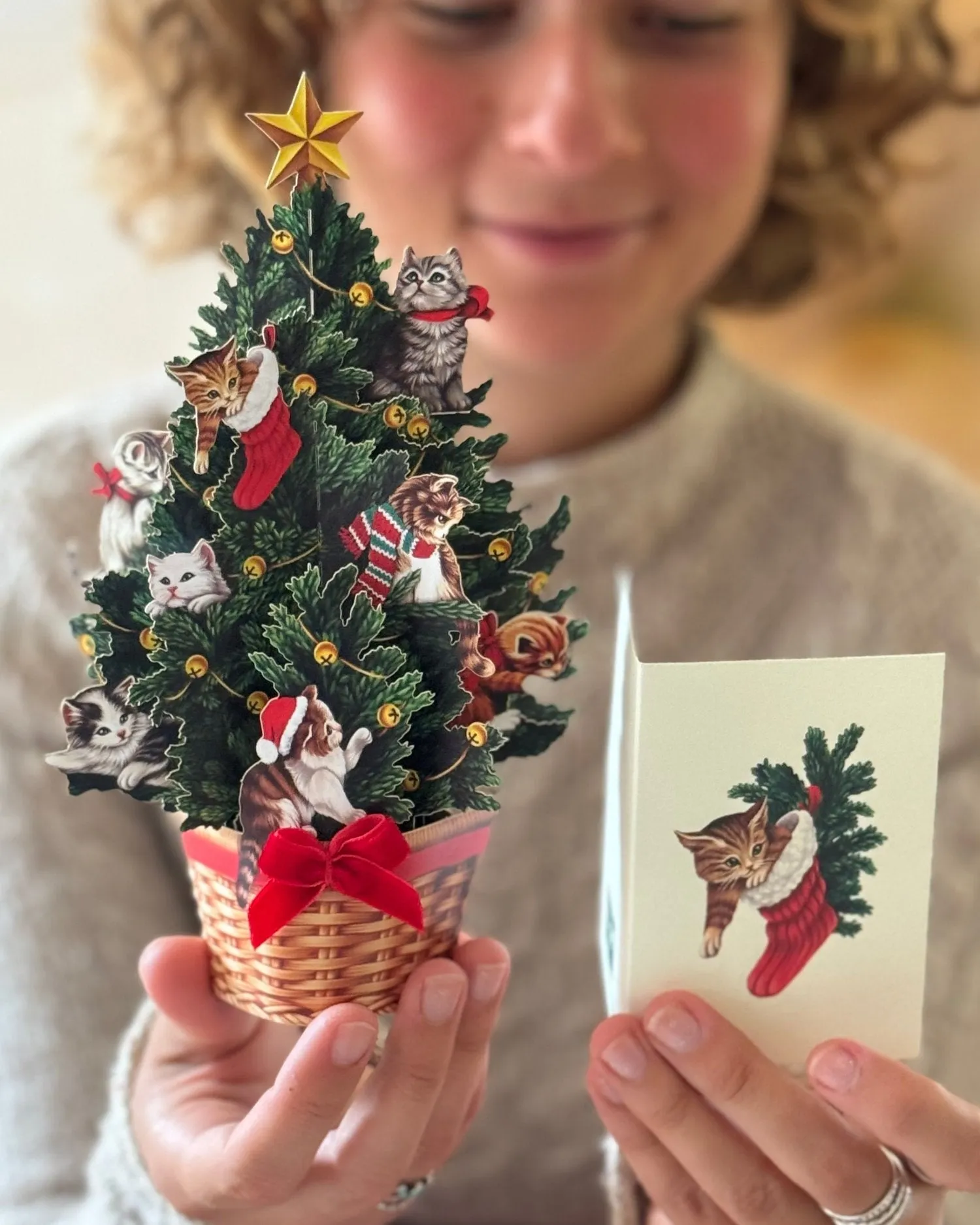 Mini Meowy Christmas Tree (Pop-up Greeting Card)