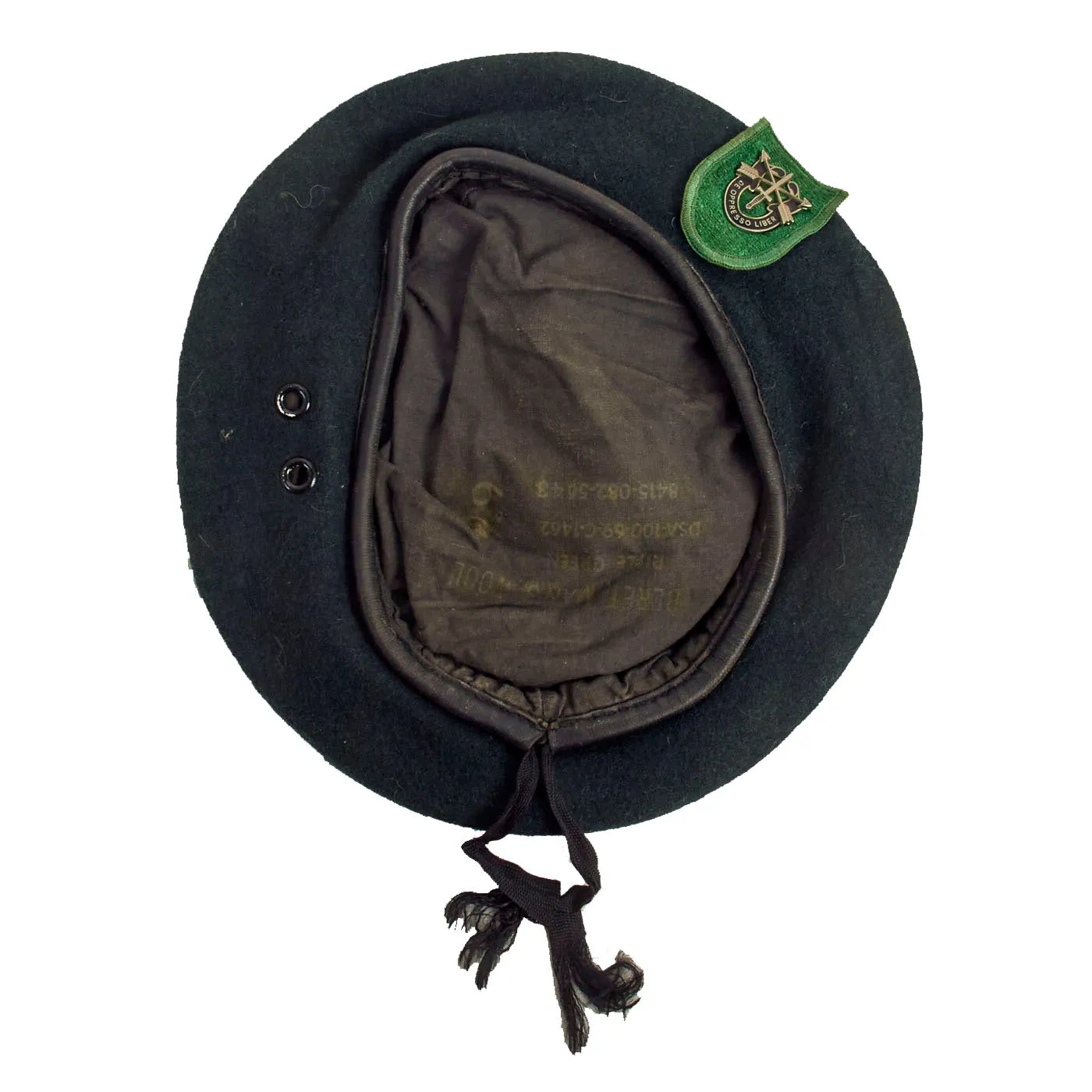 Original U.S. Vietnam War 10th Special Forces Group Airborne Green Beret - size 6 ¾ Dated 1969