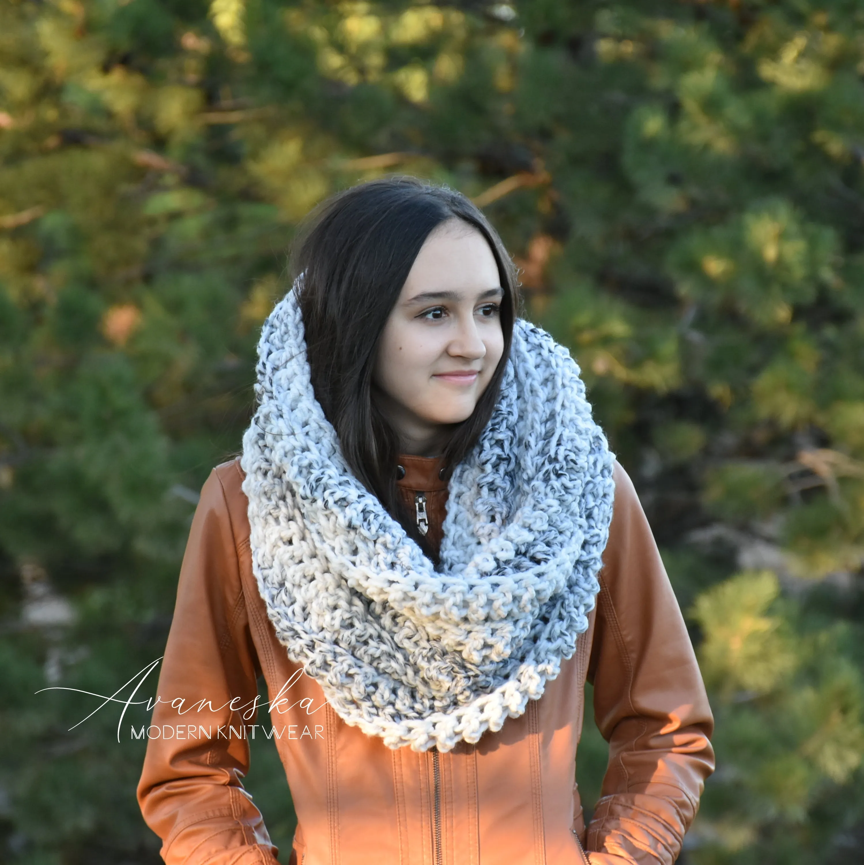 Oversized Chunky Scarf | THE CARDIFF