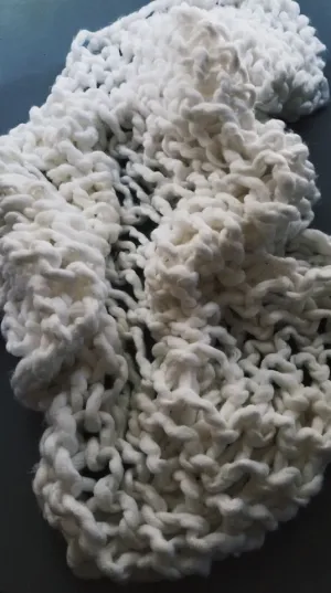 The Snow Ball Arm Knit Chunky Blanket in White