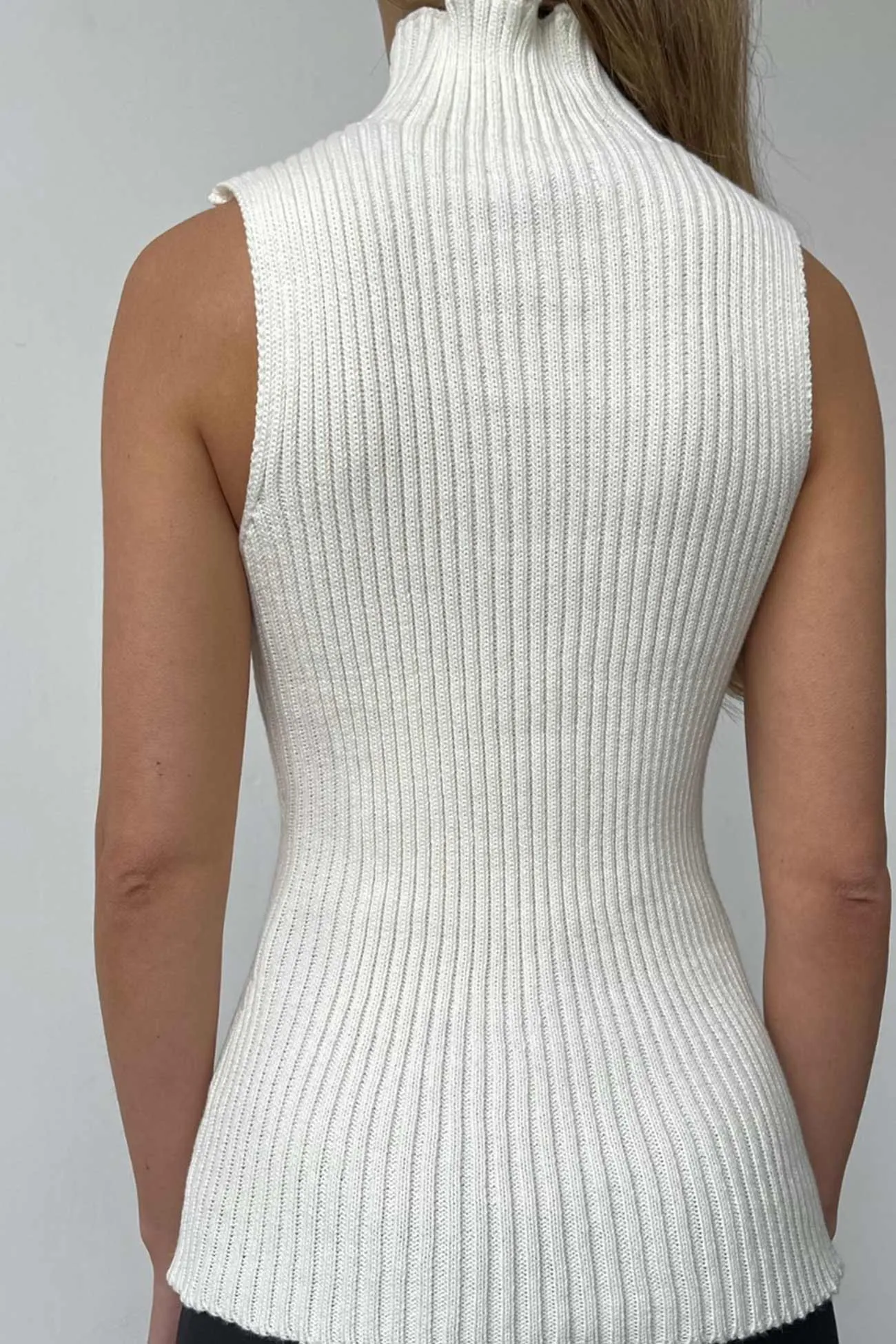 Turtleneck Sleeveless Ribbed Knit Sweater