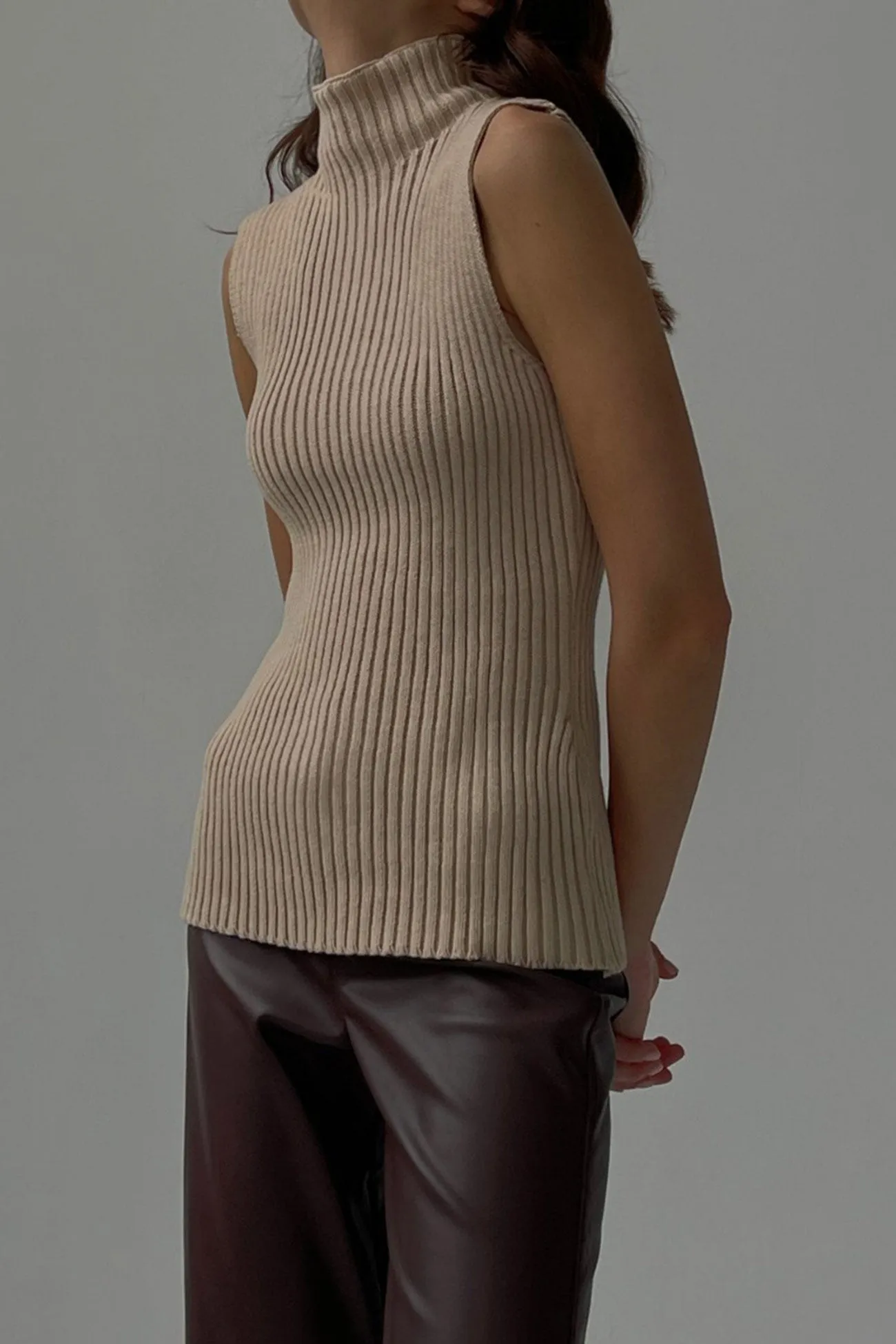 Turtleneck Sleeveless Ribbed Knit Sweater