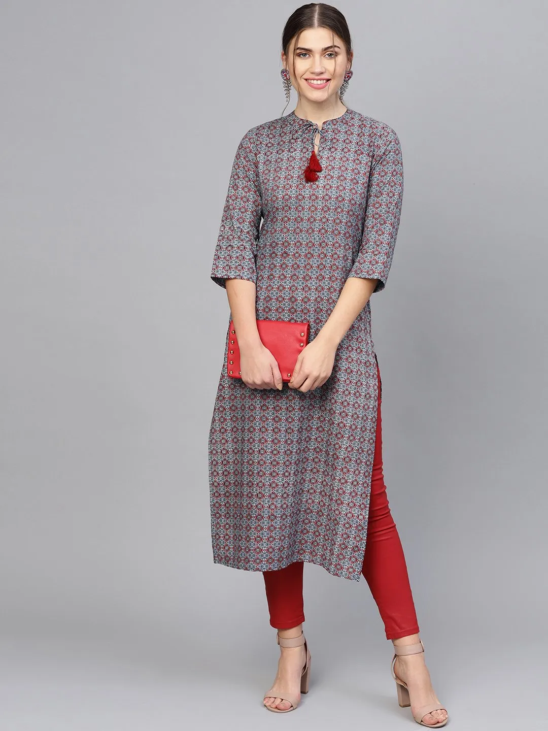 Women Navy Blue & Maroon Printed Straight Kurta